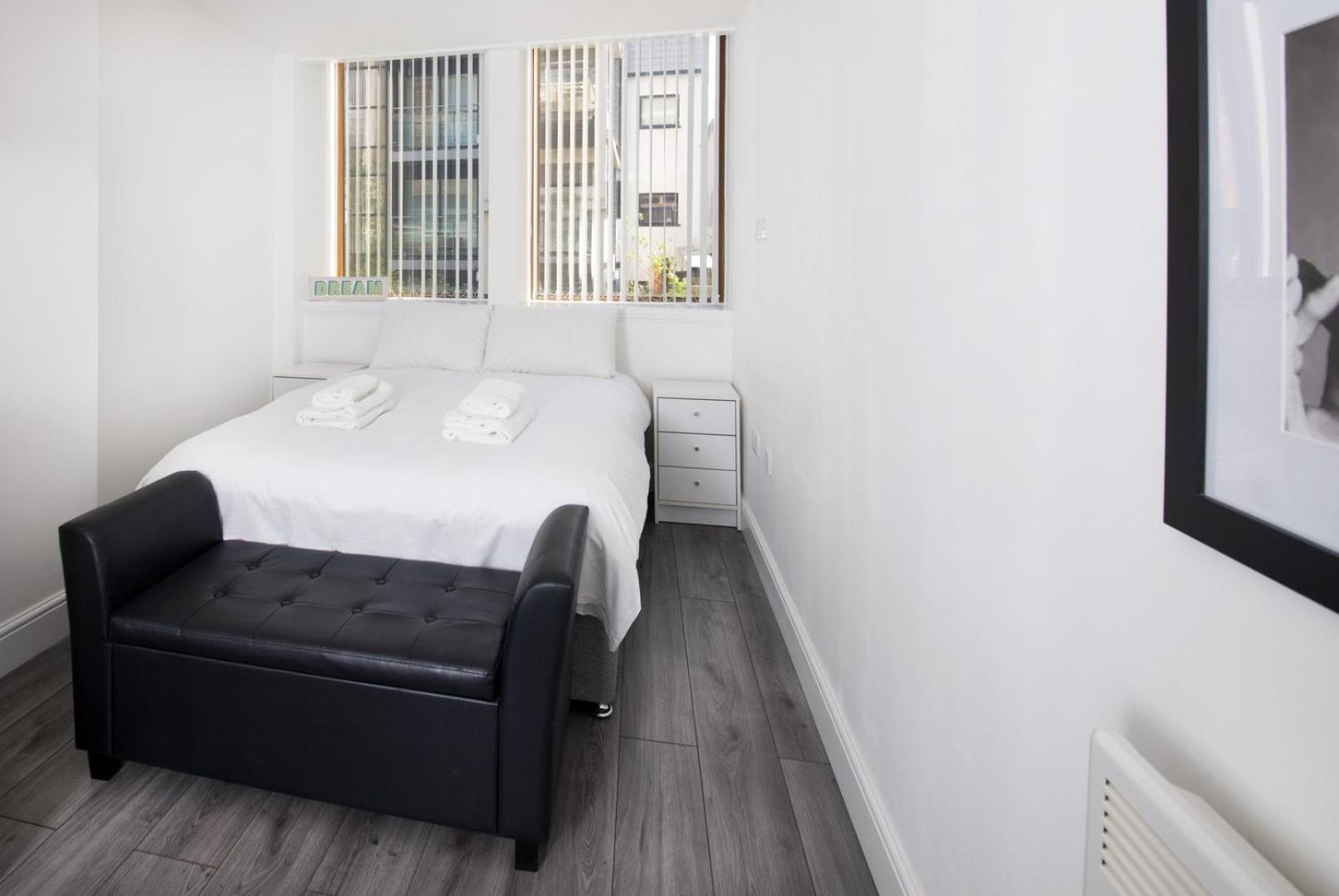 Guestready - Monochromatic Retreat Leilighet Liverpool Eksteriør bilde